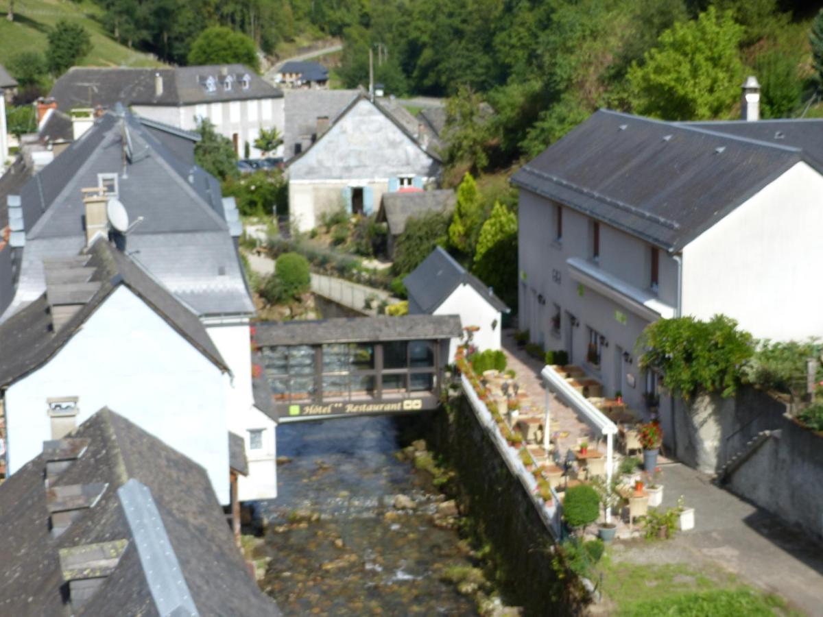 Hotel Logis Auberge De L'Isard Saint-Lary  Dış mekan fotoğraf