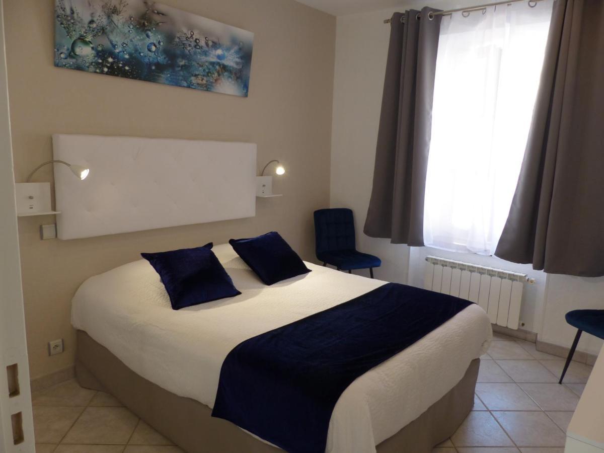 Hotel Logis Auberge De L'Isard Saint-Lary  Dış mekan fotoğraf