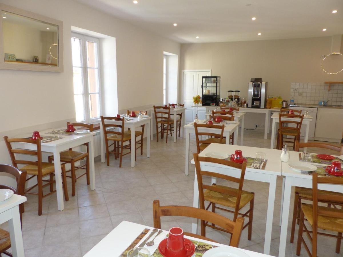 Hotel Logis Auberge De L'Isard Saint-Lary  Dış mekan fotoğraf