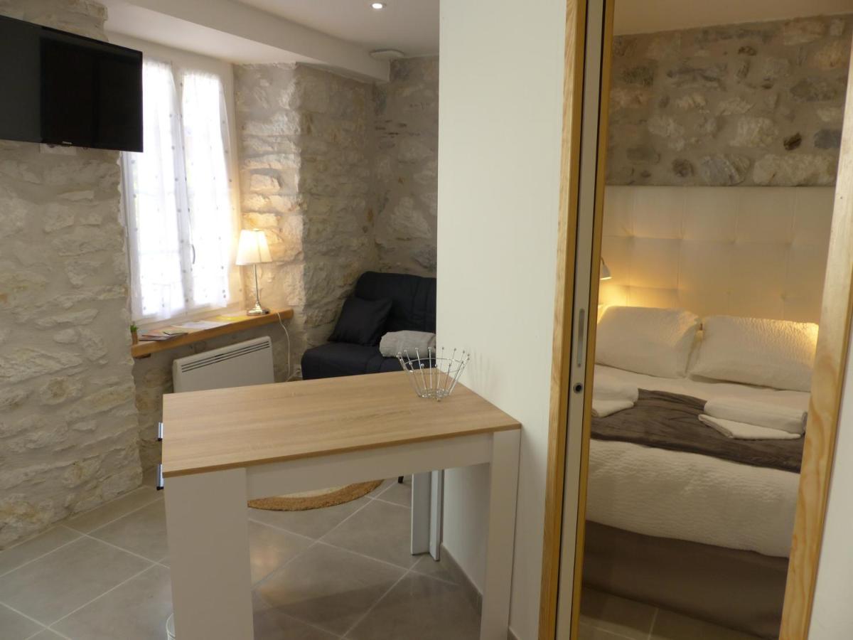 Hotel Logis Auberge De L'Isard Saint-Lary  Dış mekan fotoğraf